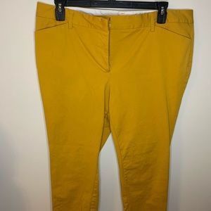 NEVER WORN Mustard Ankle Dress Pants